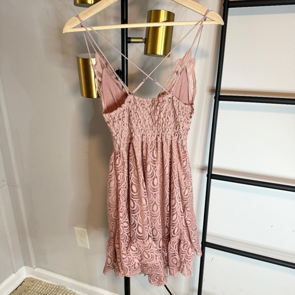 NWOT- Free People FP One "Adella" Burnout Slip Mini Dress Crochet Beach Lace - Picture 7 of 7